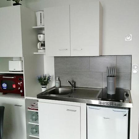 Studio Noyant Villages Extérieur photo
